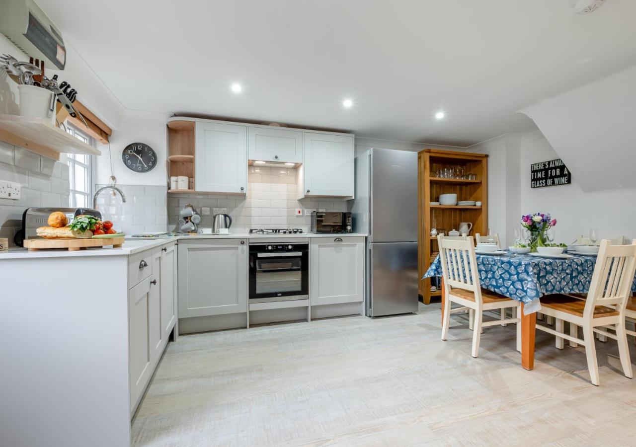 Hideaway Cottage Пэдстоу Экстерьер фото